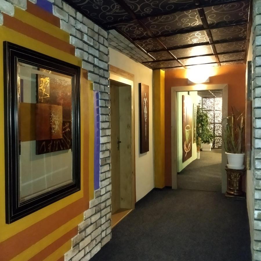 Hotel Cade Písek Esterno foto
