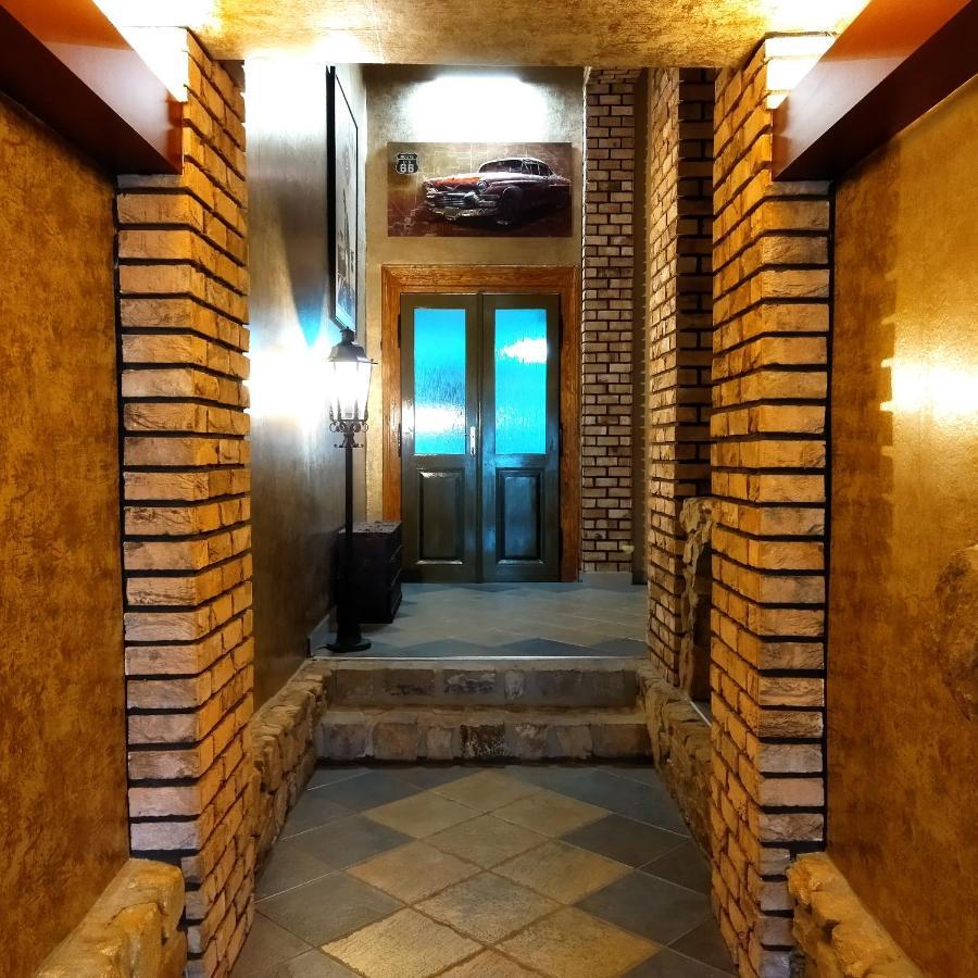 Hotel Cade Písek Esterno foto