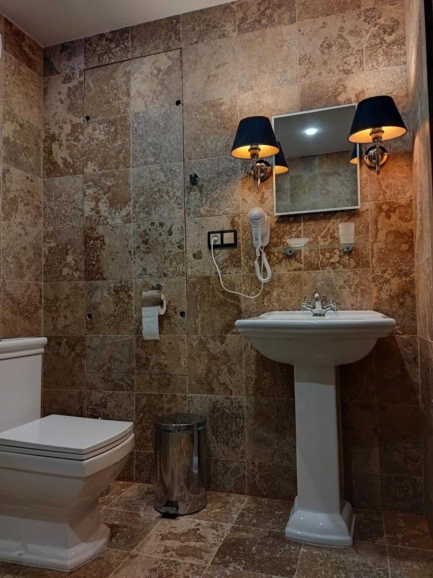 Hotel Cade Písek Esterno foto