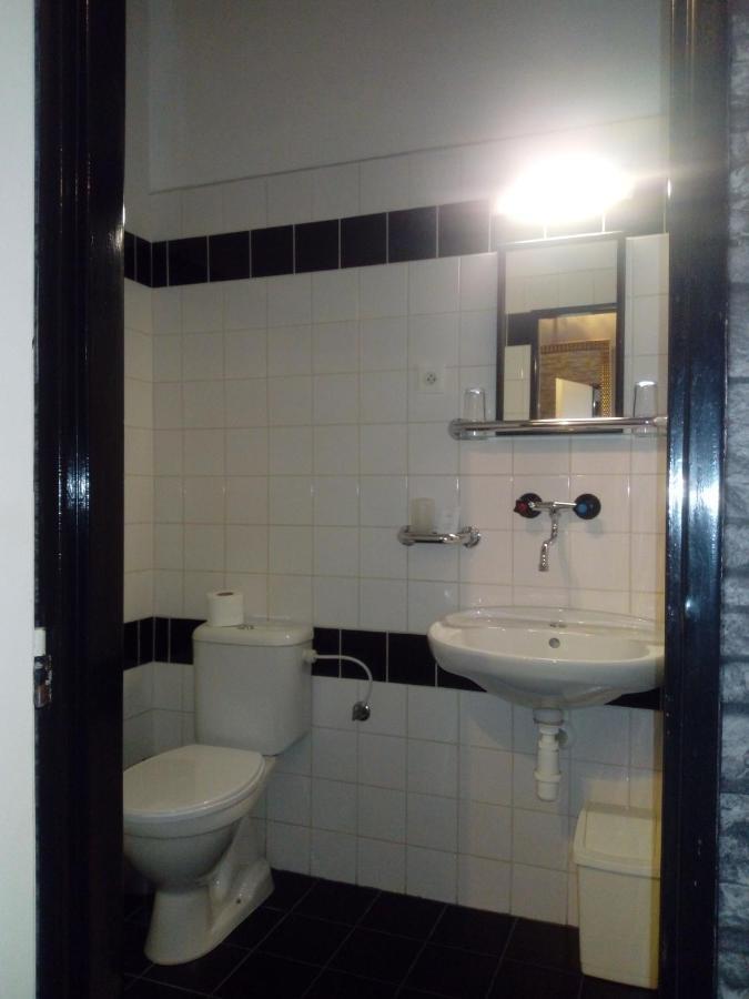 Hotel Cade Písek Esterno foto